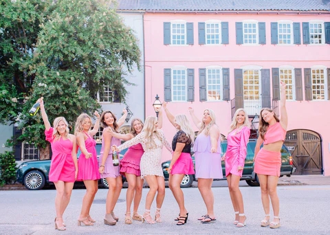 The Ultimate Charleston SC Bachelorette Party Guide post thumbnail image