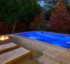 Enjoy Luxury and Comfort with Reliant Pools’ Premium Services post thumbnail image