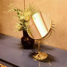 7 Reasons to Bring a Tabletop Mirror into Your Home Today! post thumbnail image
