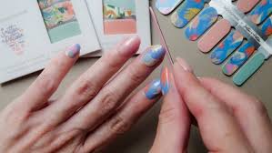 Nail Wraps Unleashed: Revolutionize Your Manicure Routine post thumbnail image