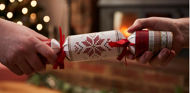 Gifts Wrapped in Cheer: Christmas Crackers Hold Special Surprises post thumbnail image