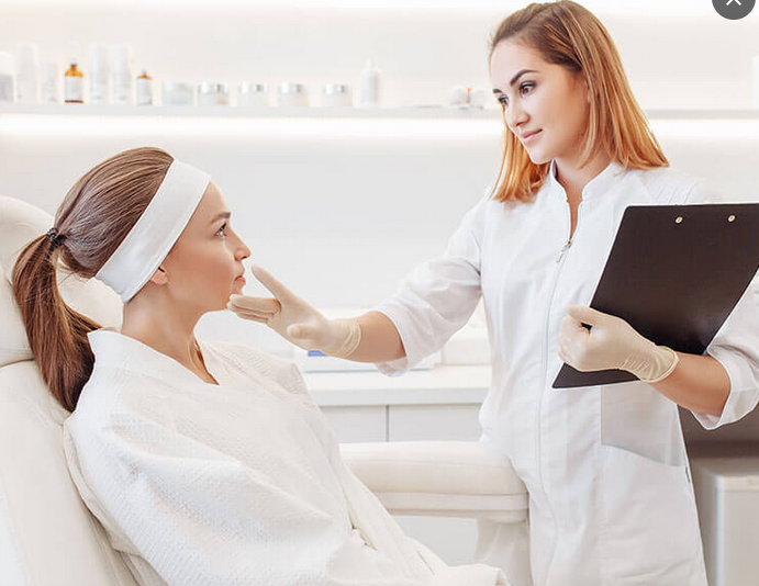 Skincare Solutions: Clear Lake’s Dermatologists Are Here for You post thumbnail image