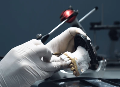 Evolving Dentistry: The Impact of Technology on Dental Lab Practices post thumbnail image